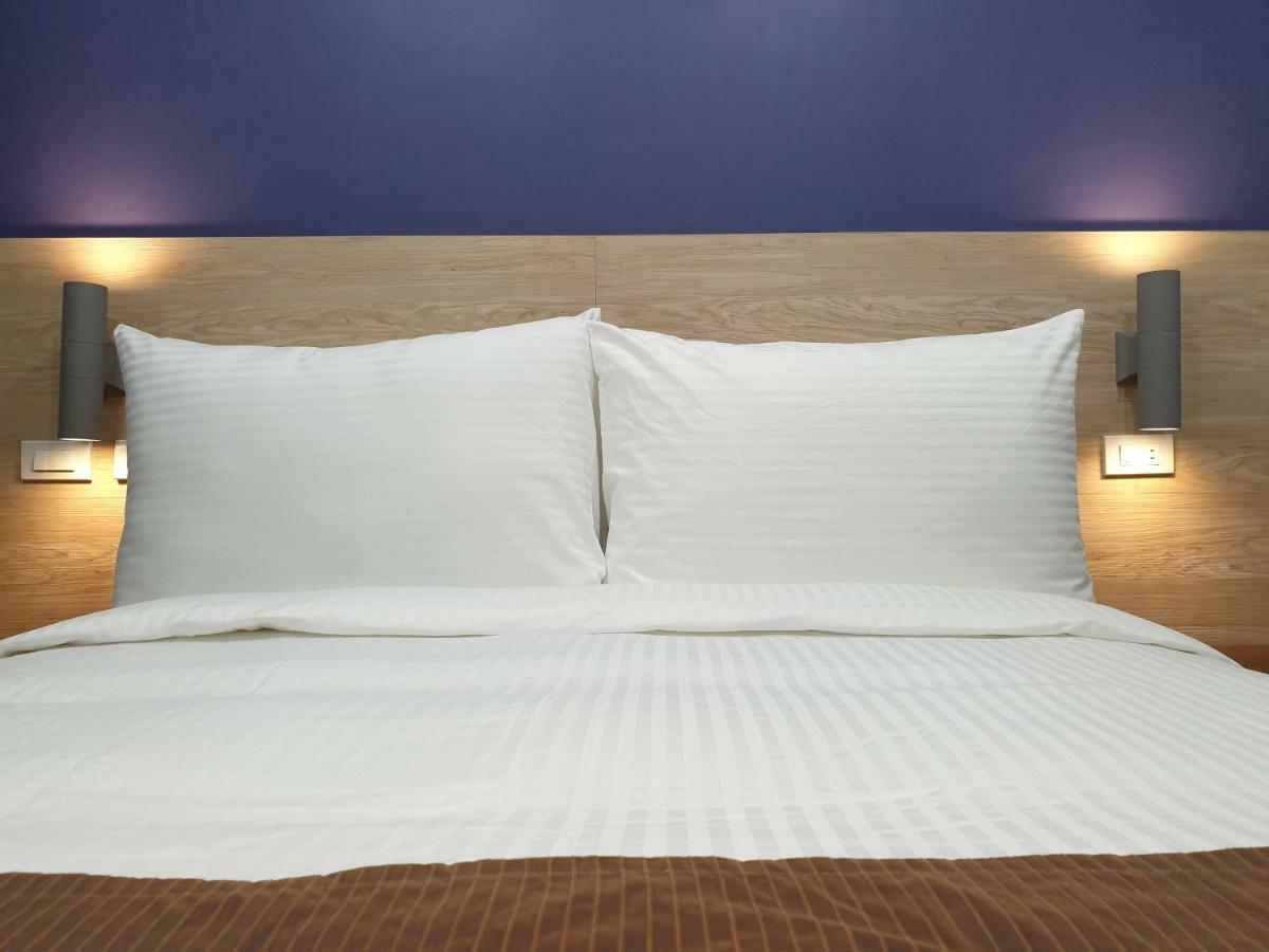 Li Mkt Makati City Ngoại thất bức ảnh