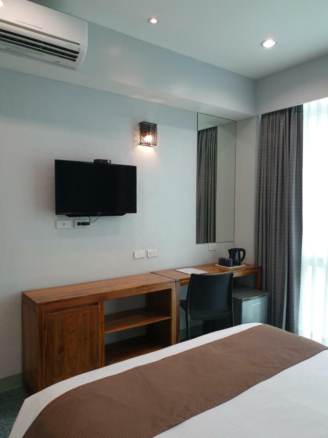 Li Mkt Makati City Ngoại thất bức ảnh